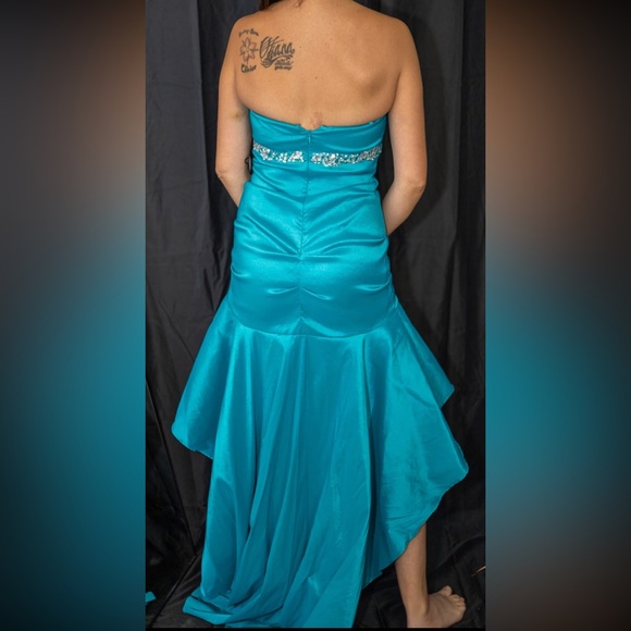 Mermaid turquoise dress - Picture 4 of 4
